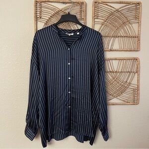 Vince Silk Pinstripe V-Neck  Long Sleeve Collard Blouse Women's Sz XXL $445
